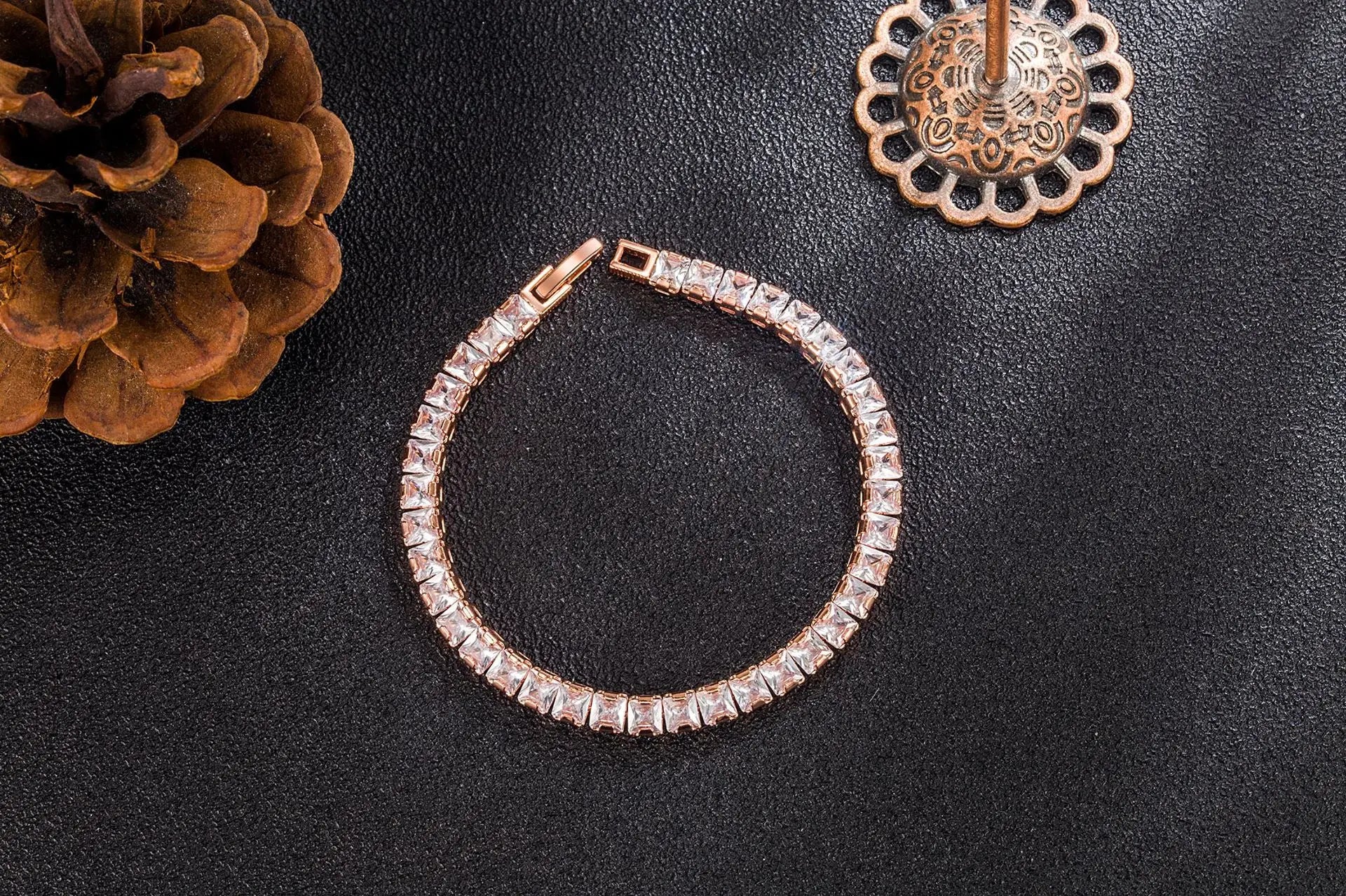 SAIYE Solid Moissanite Tennis Bracelet